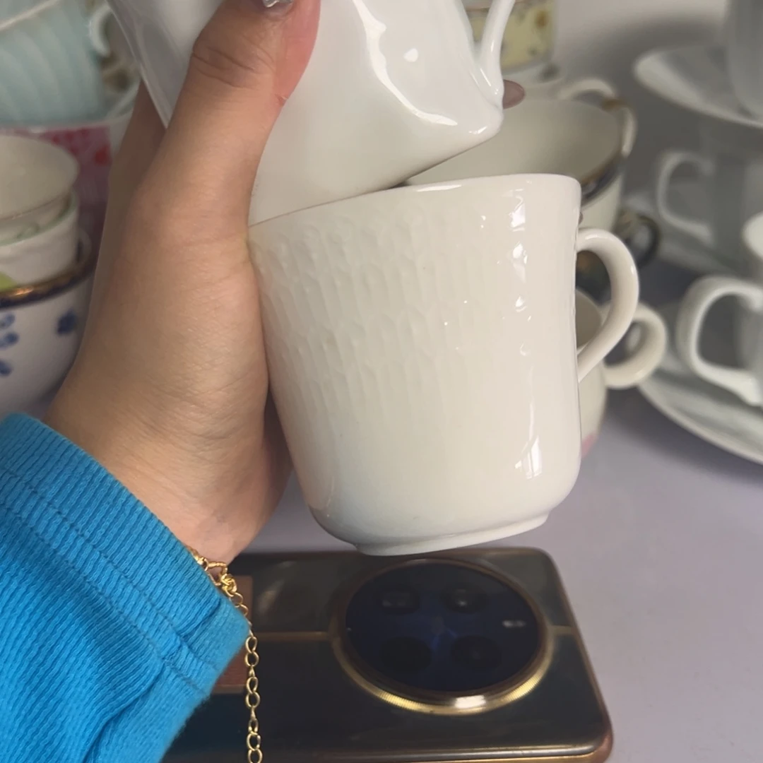 菩***华文锦阁瓷器商行直播中