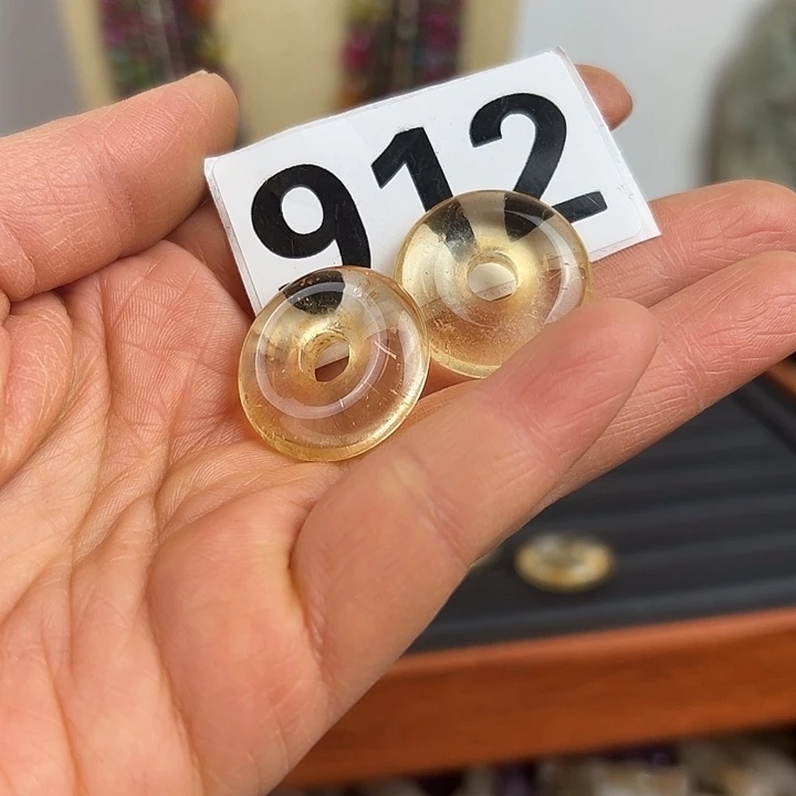 紫晶颈饰未镶嵌暴**帖