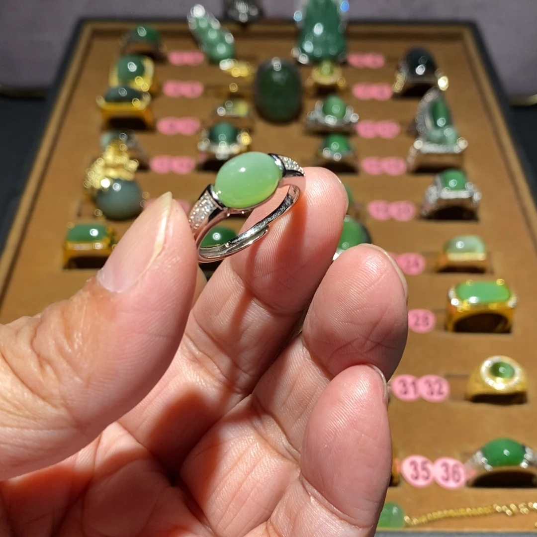 和田玉（碧玉）未镶嵌戒指