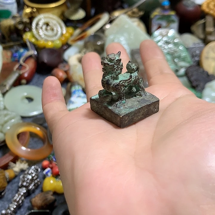 s***1羽毛小物件一个 小物件