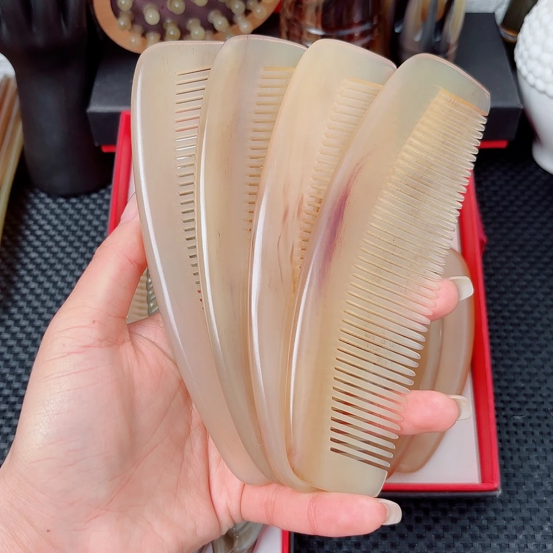 纯手工制作纯牛角梳子