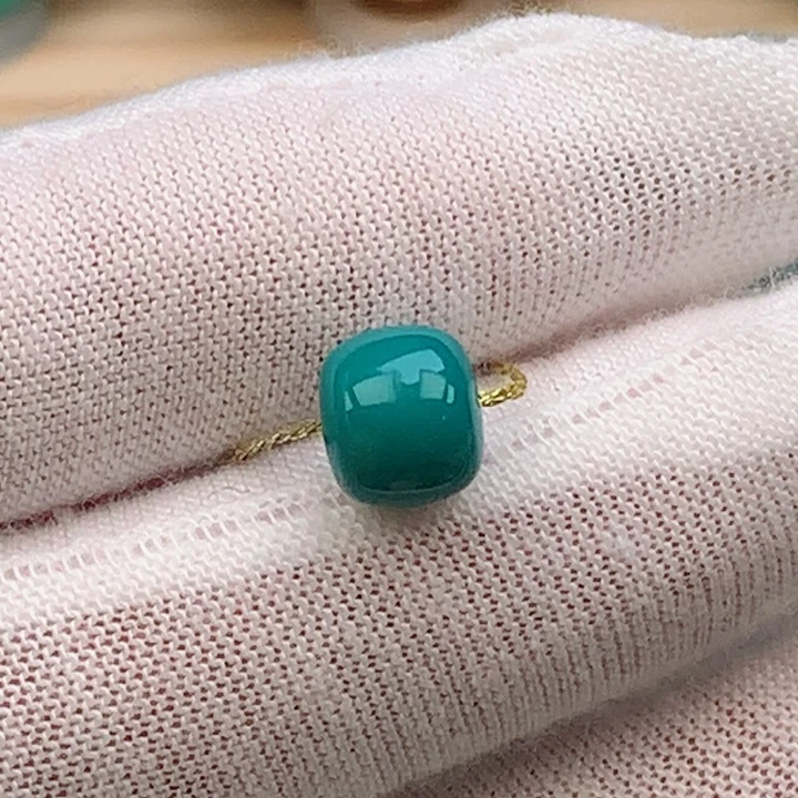 【闪购商品】绿松石直径8.1未镶嵌