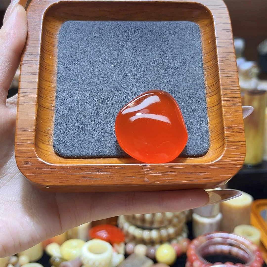 砖雕天然青鱼石吊坠