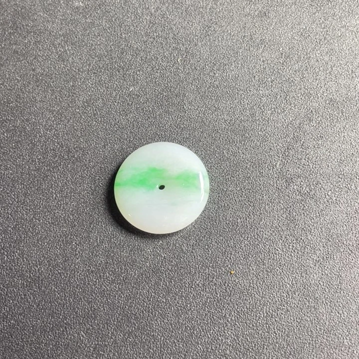 定制翡翠未镶嵌热**菌的