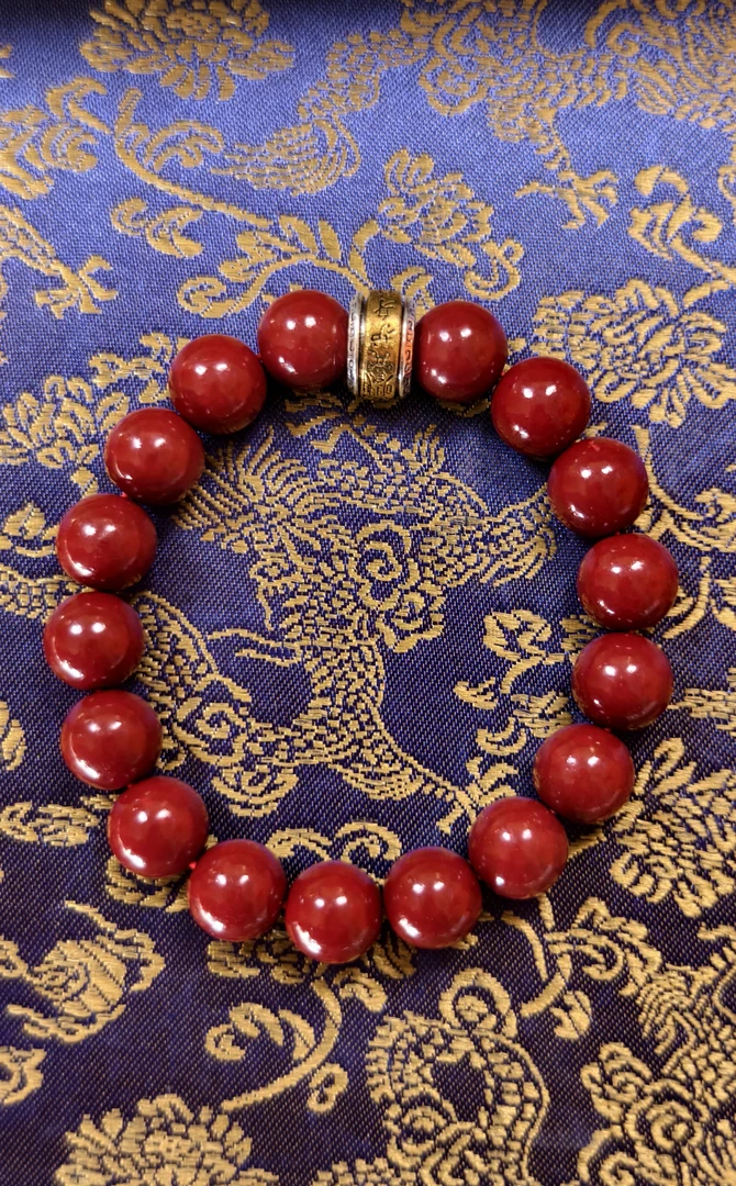 天然辰砂精品高端沉沙手串