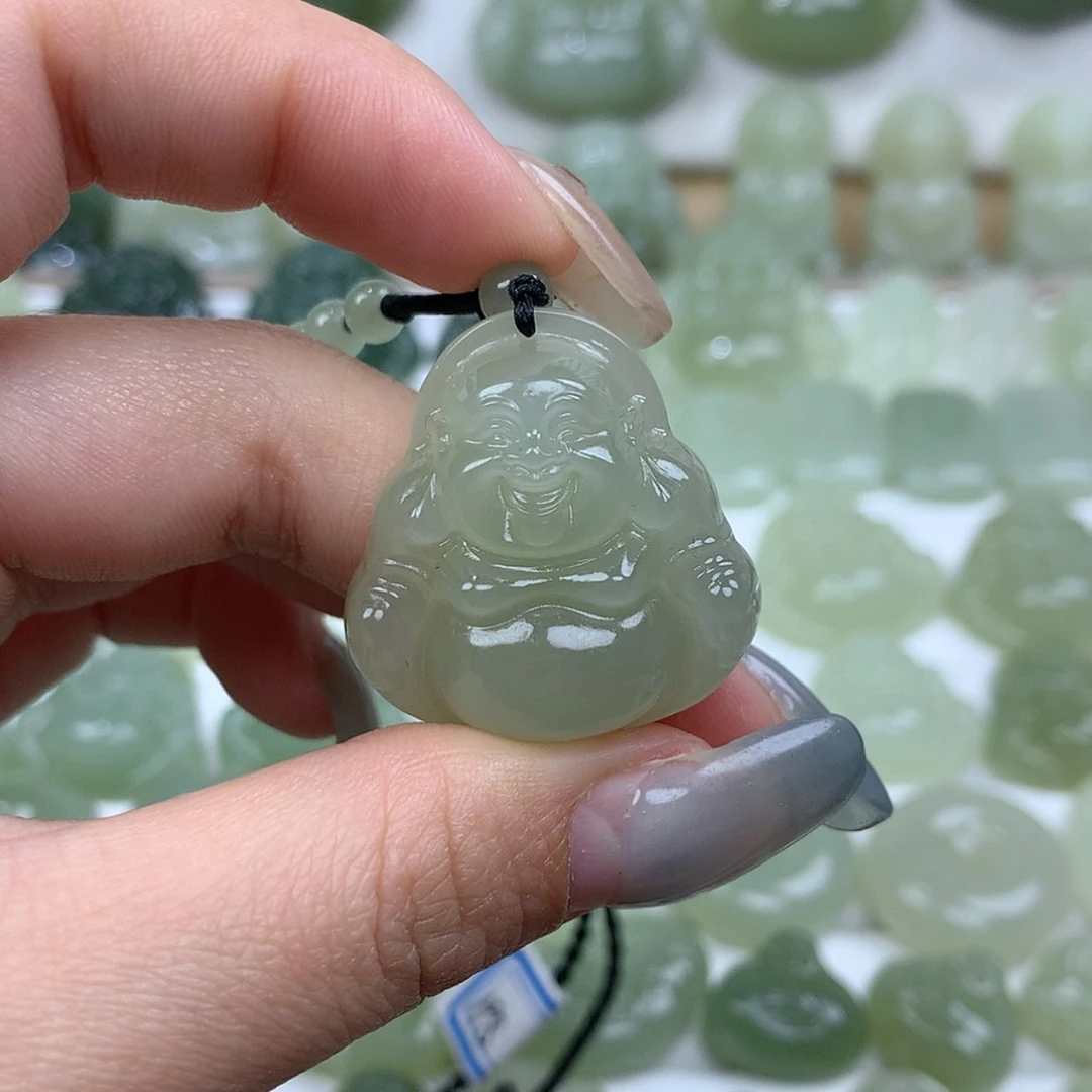 【闪购商品】颈饰未镶嵌和田玉