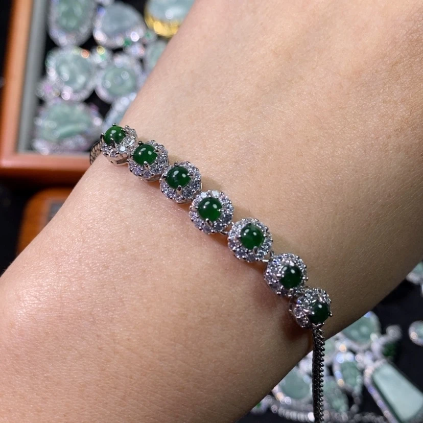 【闪购商品】翡翠颈饰未镶嵌天然