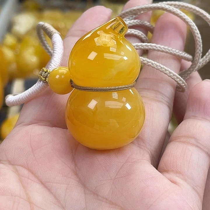 琥珀未镶嵌珠宝奇石琥珀h35