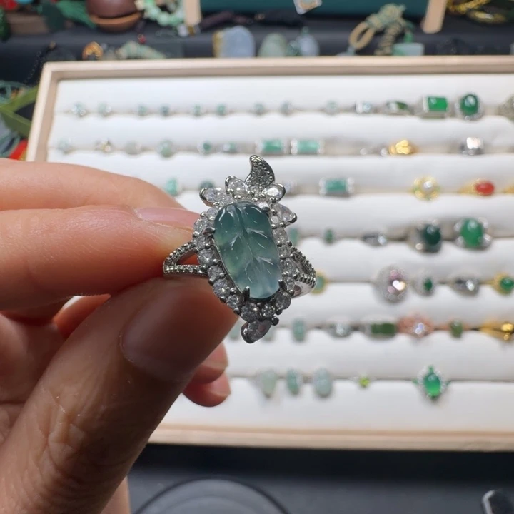 大***露翡翠合金戒指纯天然翡翠叶子开口戒