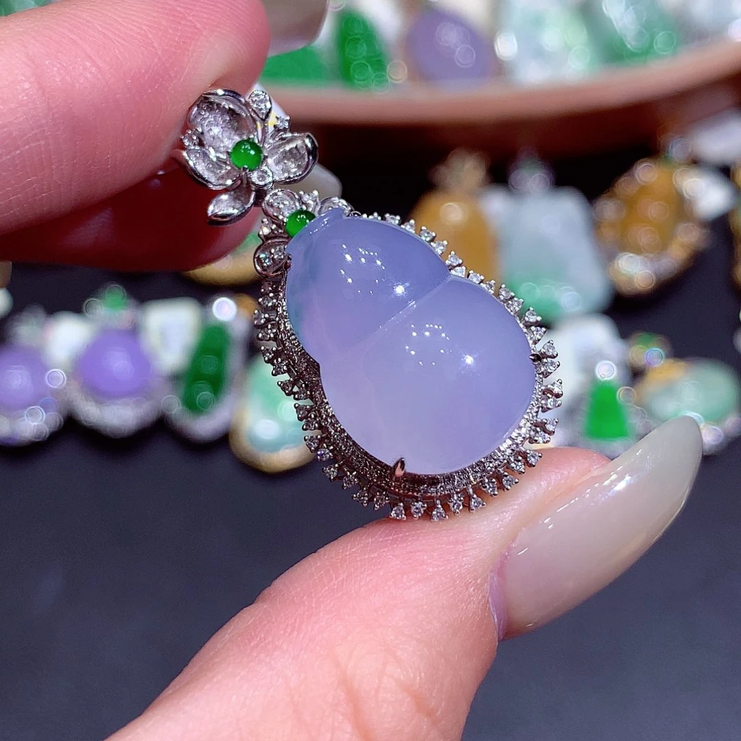 吊坠(不含链)18K金镶嵌翡翠