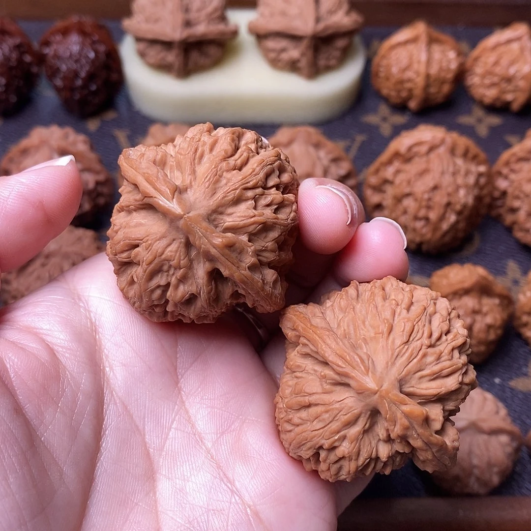 桃核吊坠全品南疆石42尺