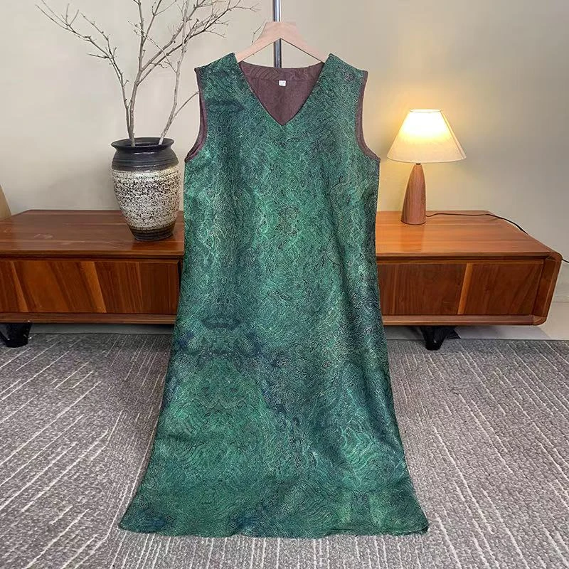 新中式国风V领老料背心连衣裙299