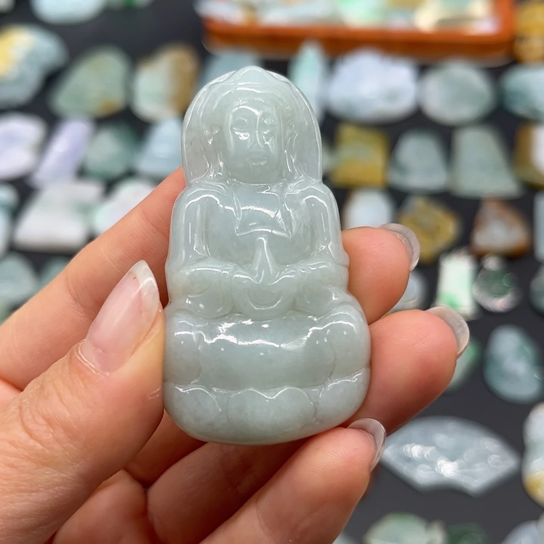 【闪购商品】翡翠颈饰未镶嵌观音