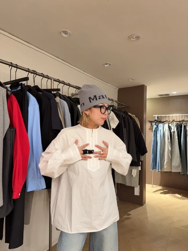 法式圆领衬衫女小众设计感简约显瘦气质百搭上衣