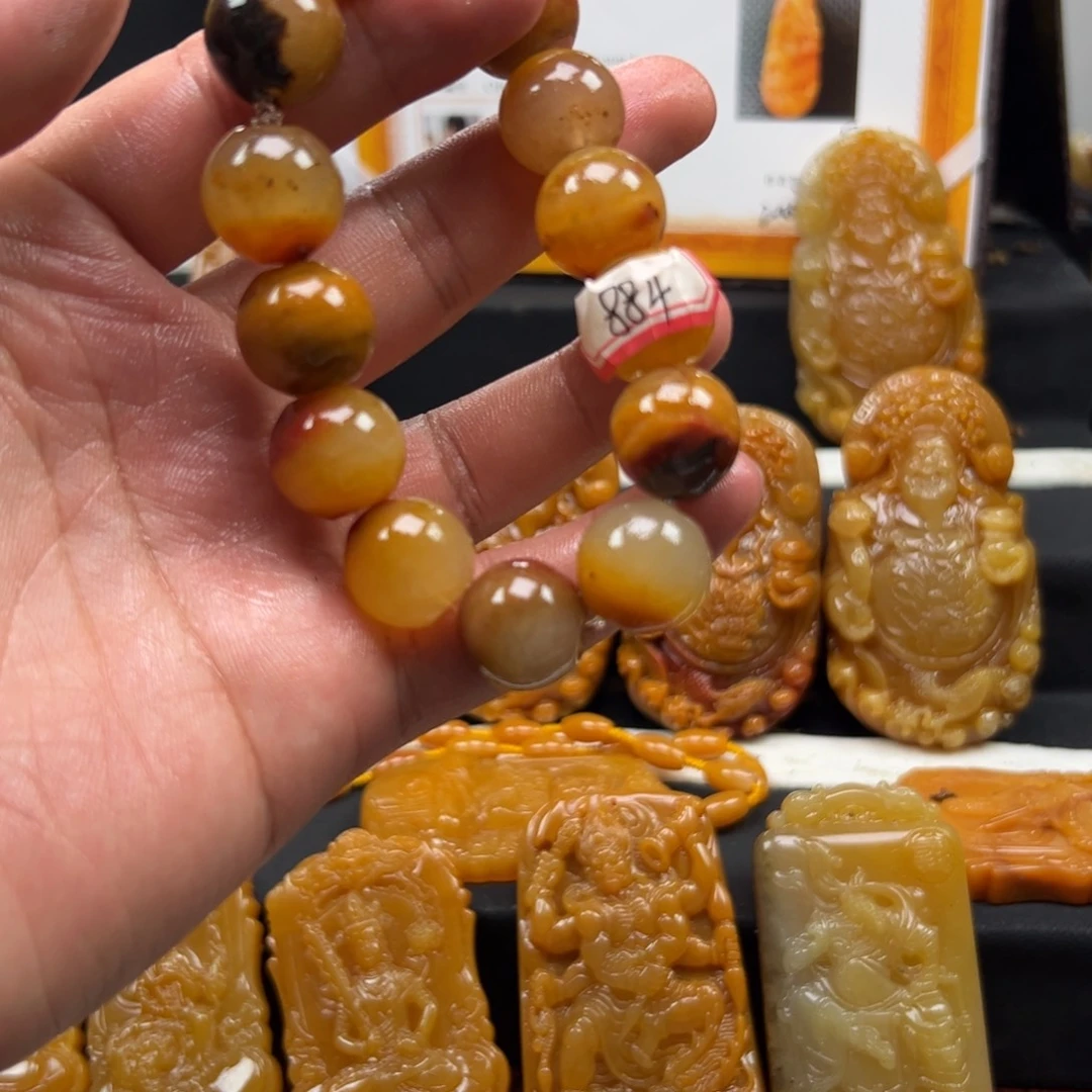 石英质玉（黄龙玉）未镶嵌多样性发货，发其一