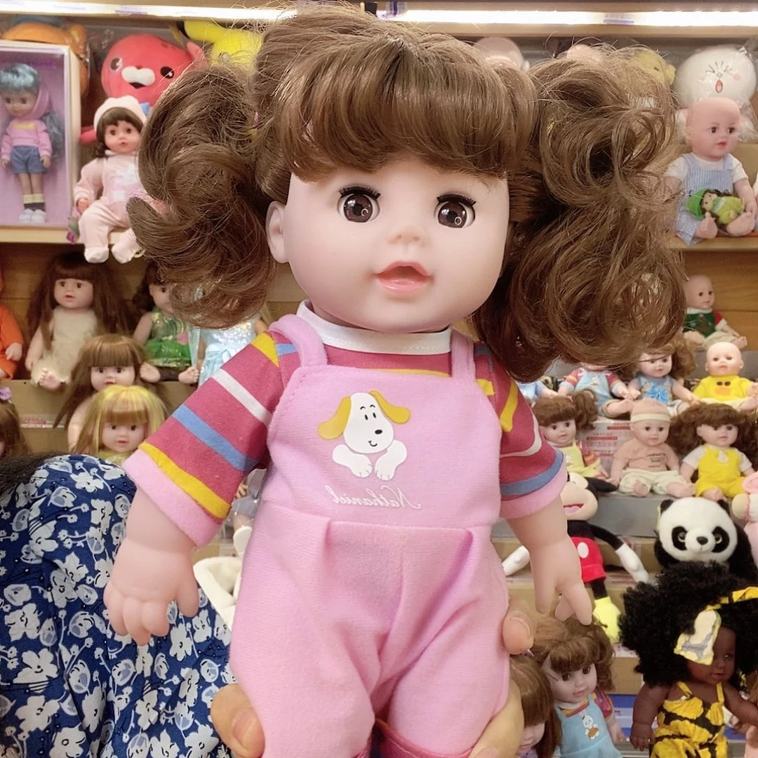 塑料软搪胶娃娃玩具