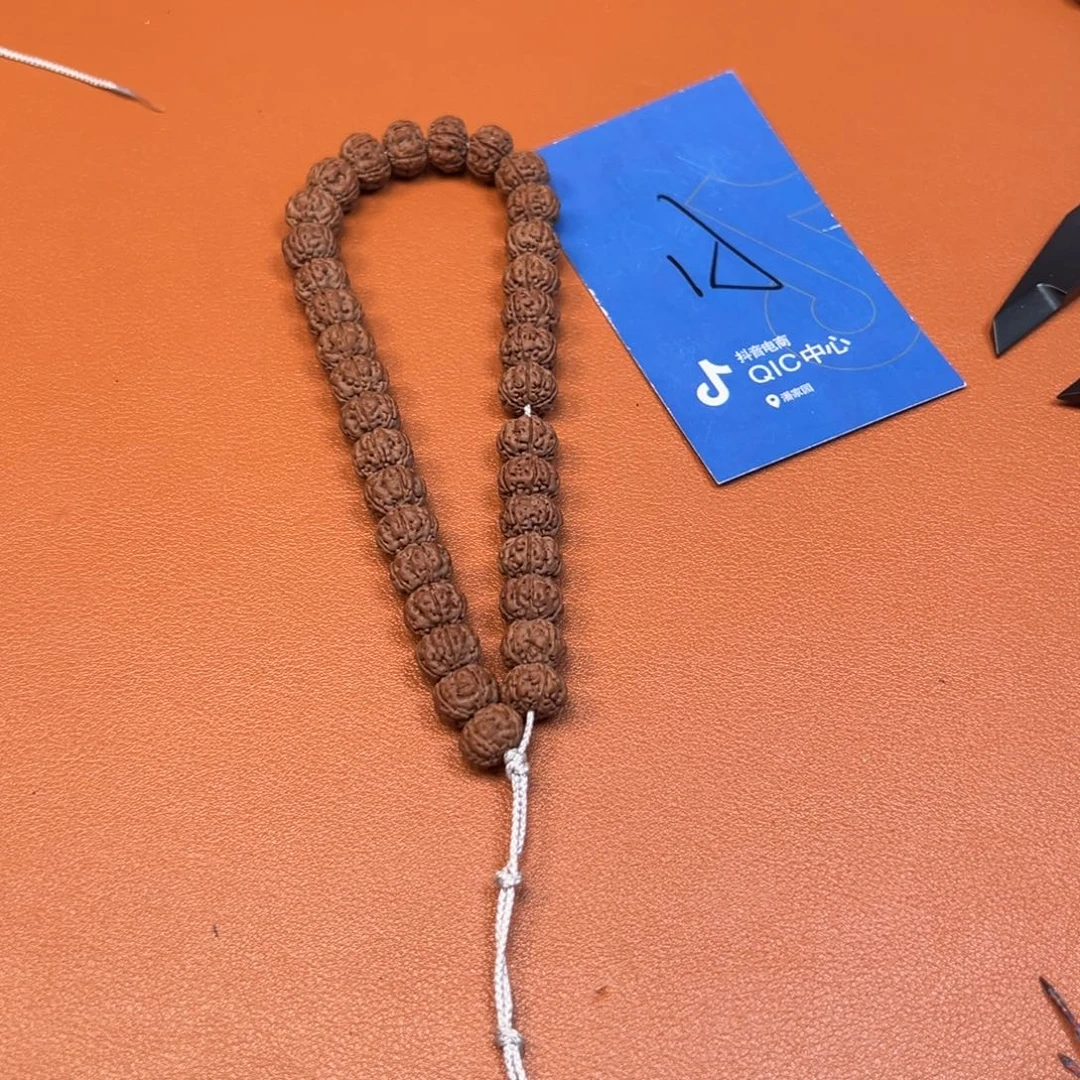 K***K金刚菩提吊坠金刚