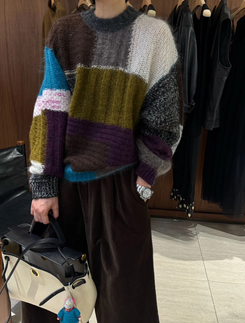 【奇思妙想】羊毛马海彩色格纹拼色粗线圆领毛衣 J25MY933