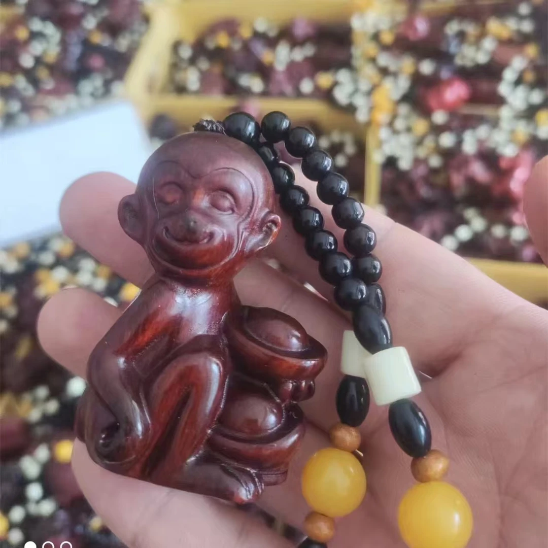 紫檀木纯手工雕刻属相猴把件