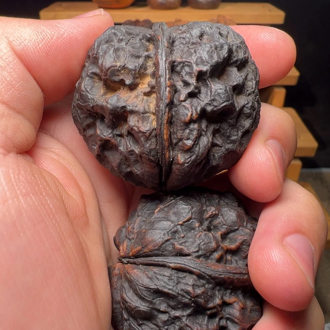 文玩核桃吊坠包罗万象43mm