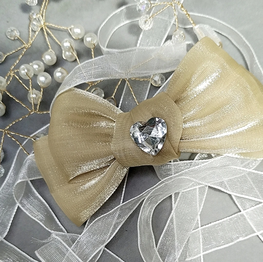 时尚发饰称重发饰，默认微瑕。