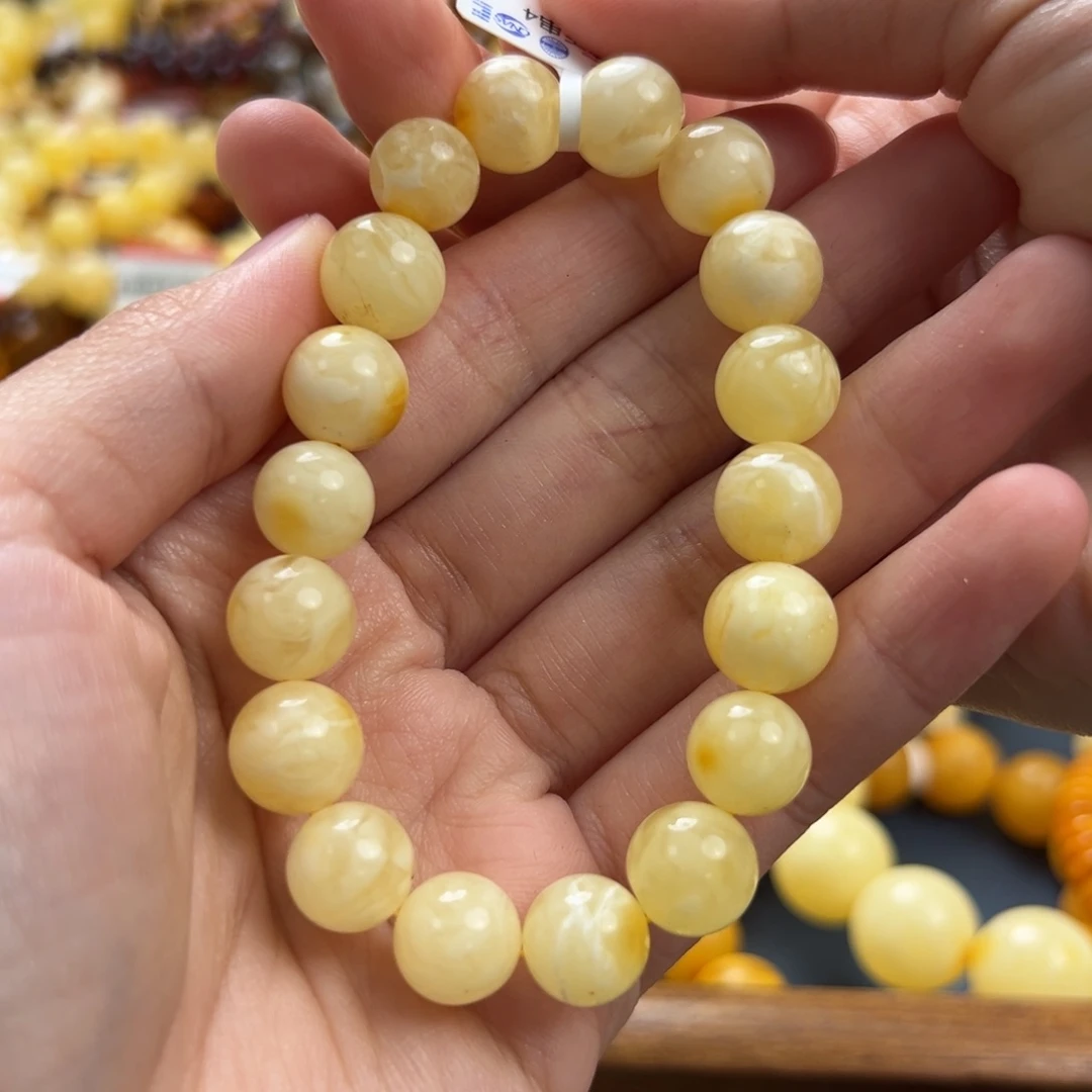 未镶嵌琥珀珠宝奇石