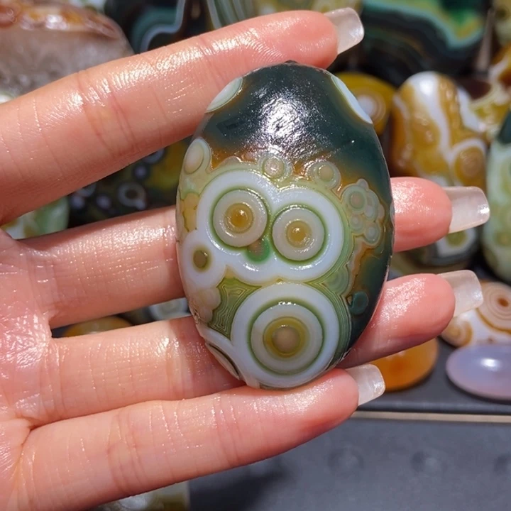 【闪购商品】未镶嵌玛瑙/玉髓珠宝奇石