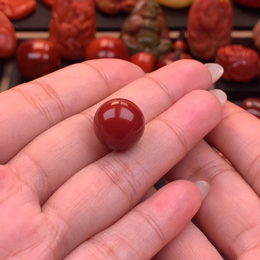 南红玛瑙未镶嵌原矿高品圆珠14.5mm