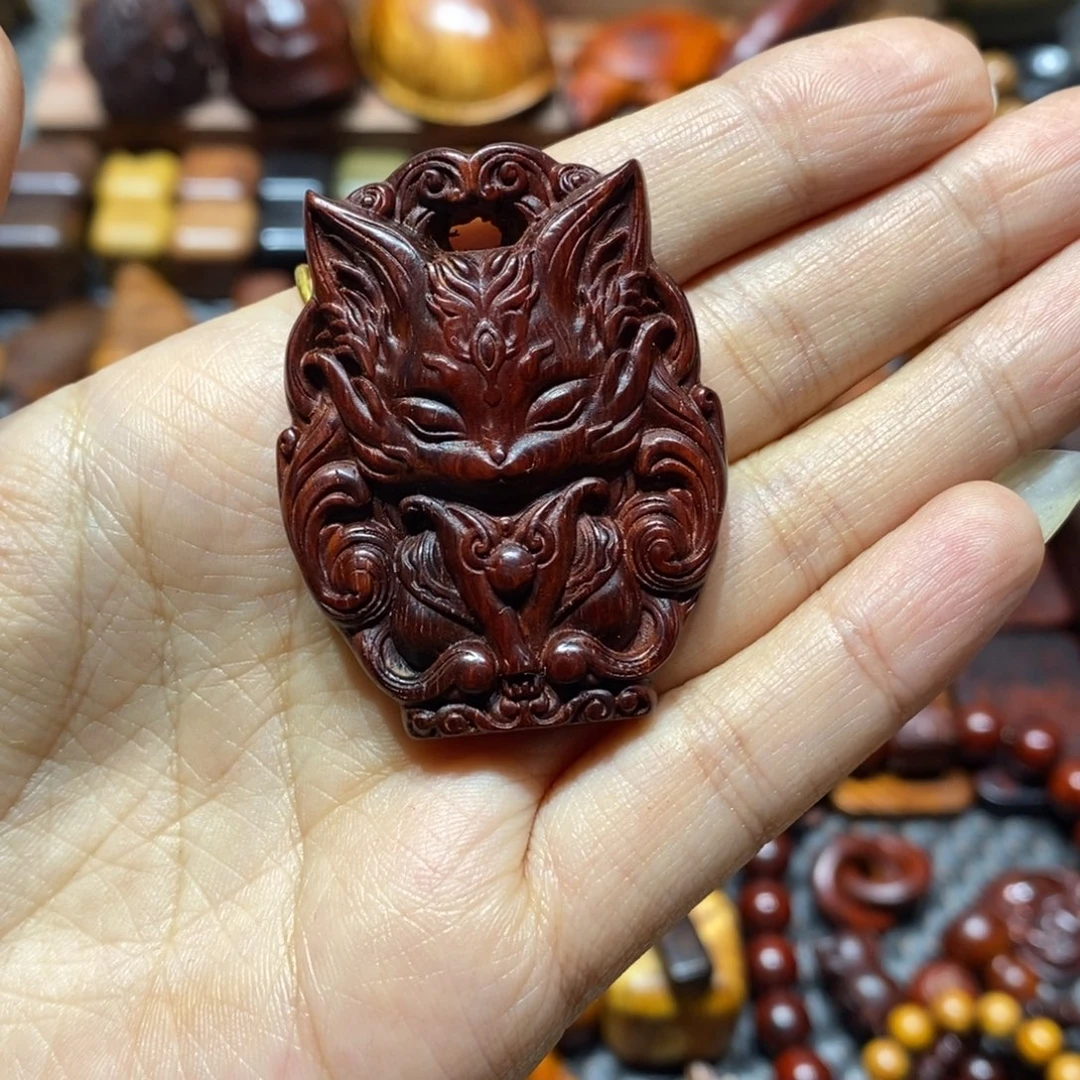 齐***胜檀香紫檀（小叶紫檀）