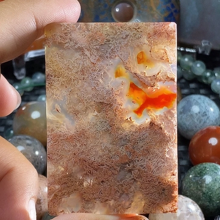未镶嵌颈饰玛瑙/玉髓