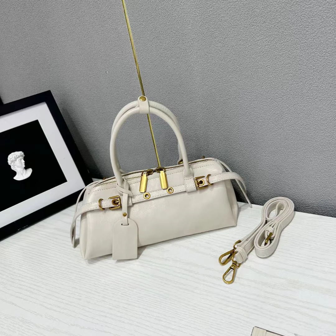 影姐推荐运动风休闲方形斜挎包潮流饺子包斜跨包夏季布包肩包