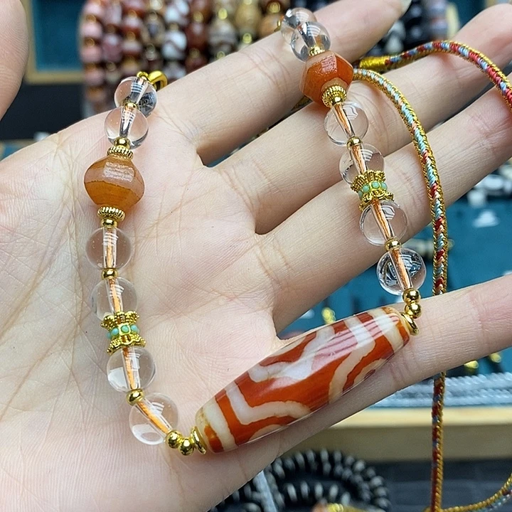 玛瑙/玉髓颈饰合金