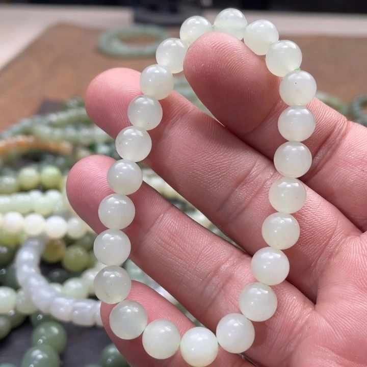 和田玉手链未镶嵌