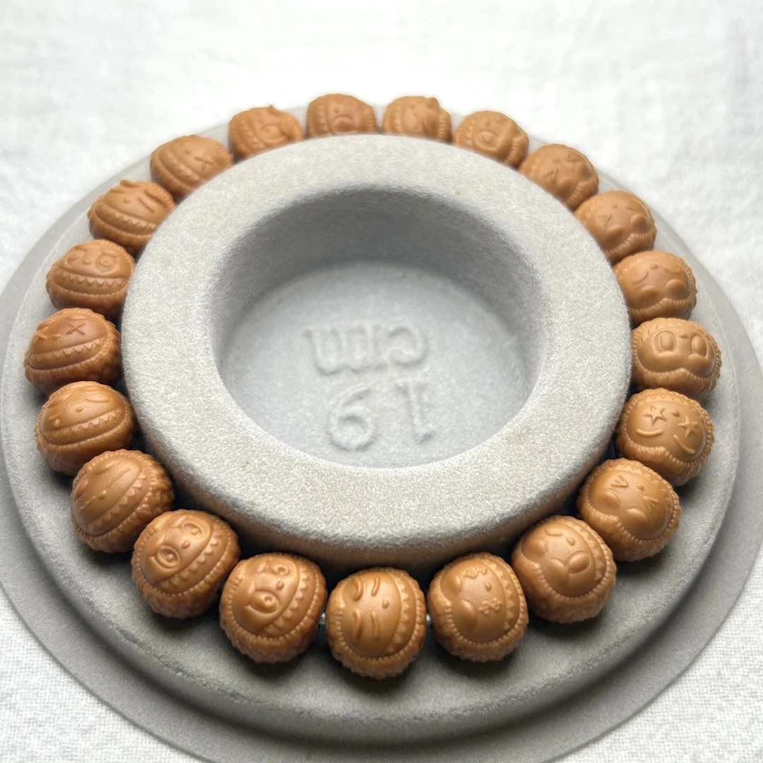 猴头拉布布多题材原色手串