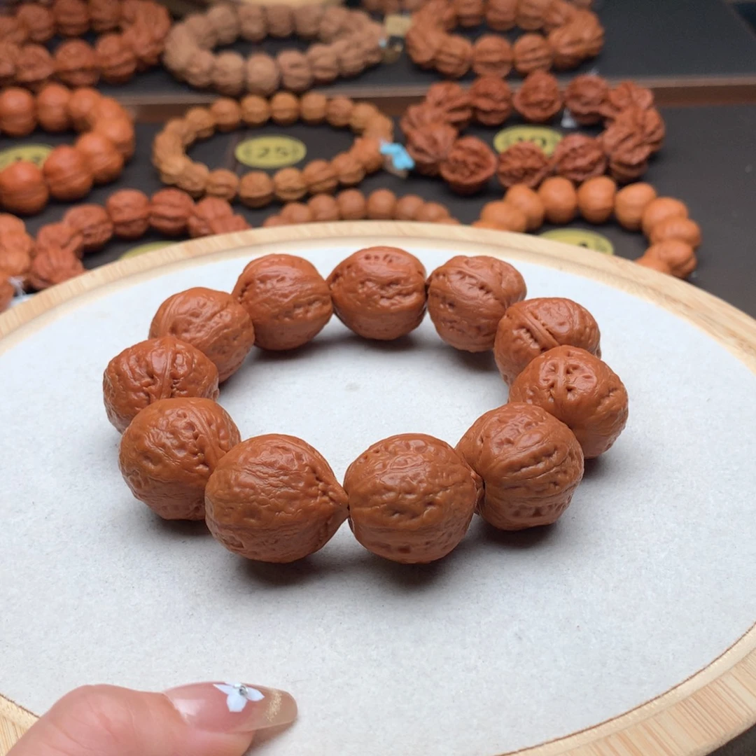 手串文玩核桃麻团