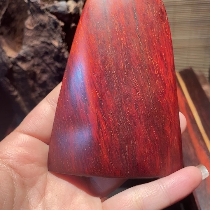 圆***圆檀香紫檀（小叶紫檀）