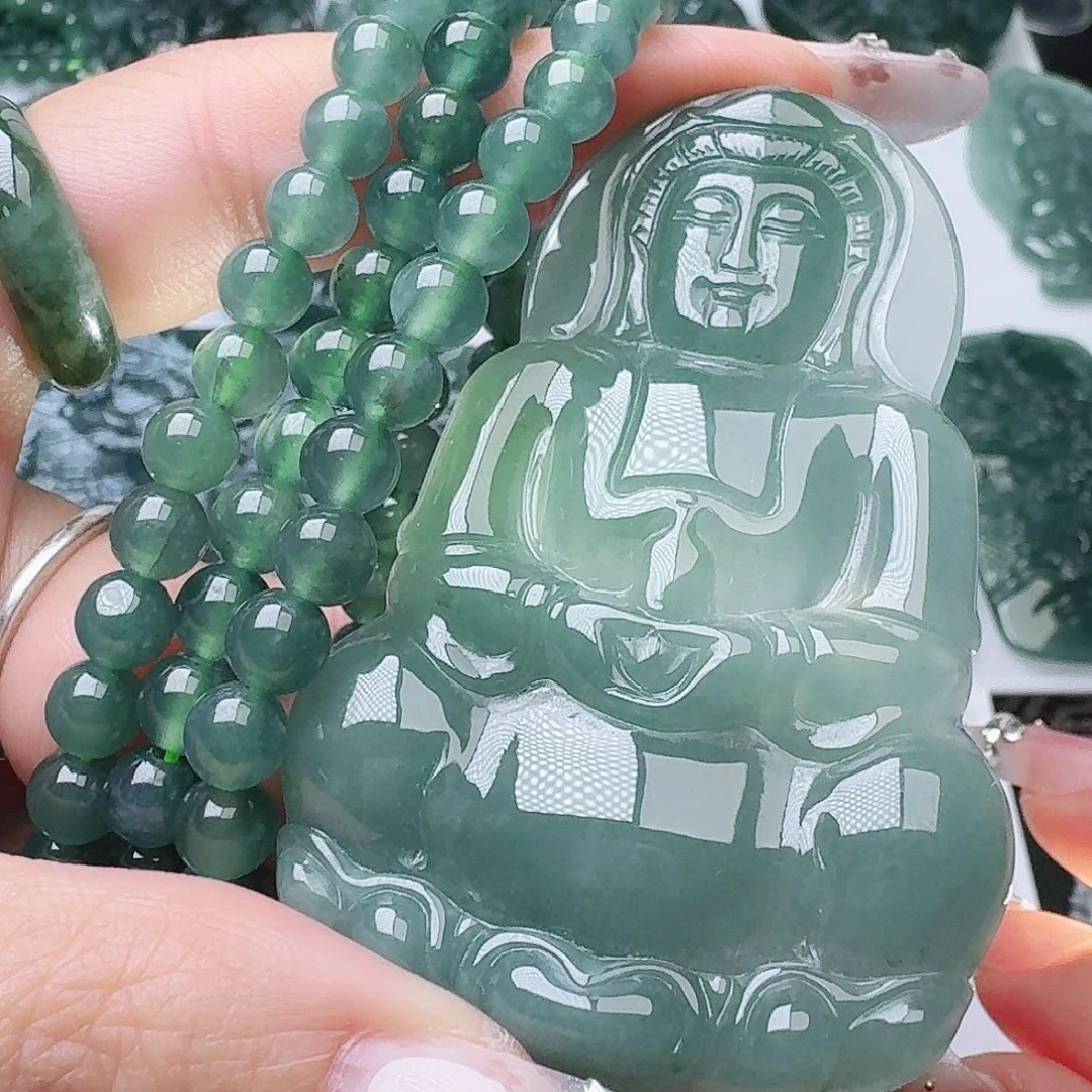 翡翠未镶嵌颈饰1111