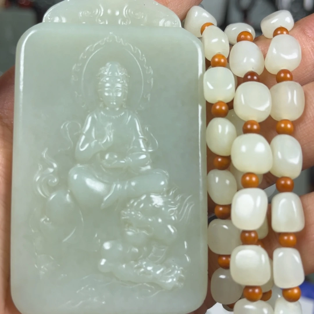 【闪购商品】颈饰未镶嵌和田玉