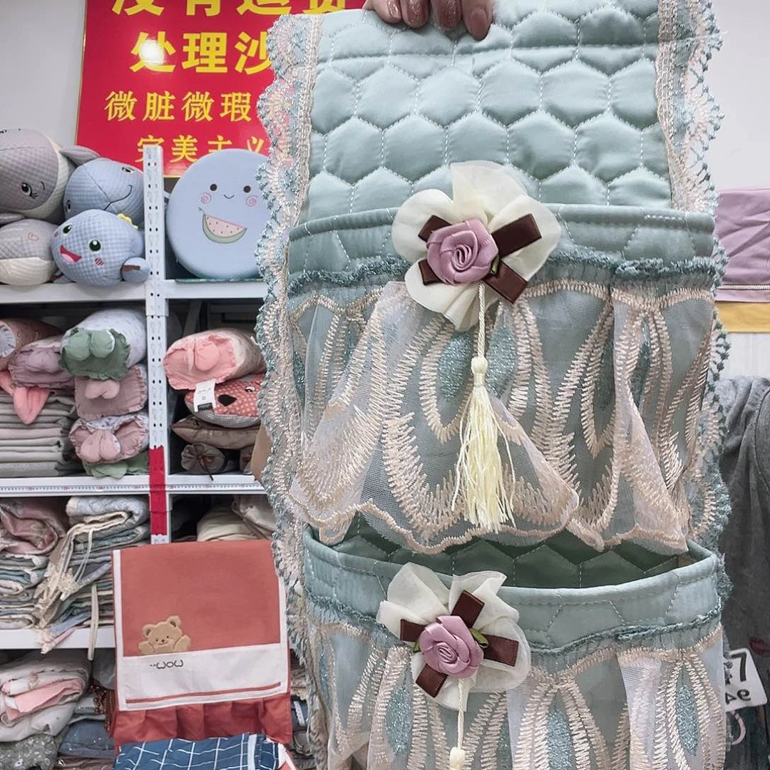 雪尼尔快乐大本营在这里是