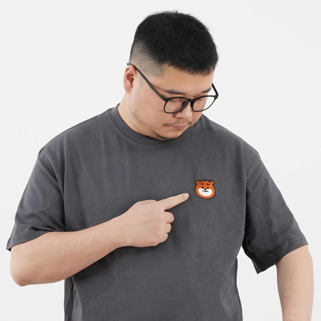 合作款原创。纯棉全棉280克重磅加厚男士短袖T恤刺绣小熊夏季新品