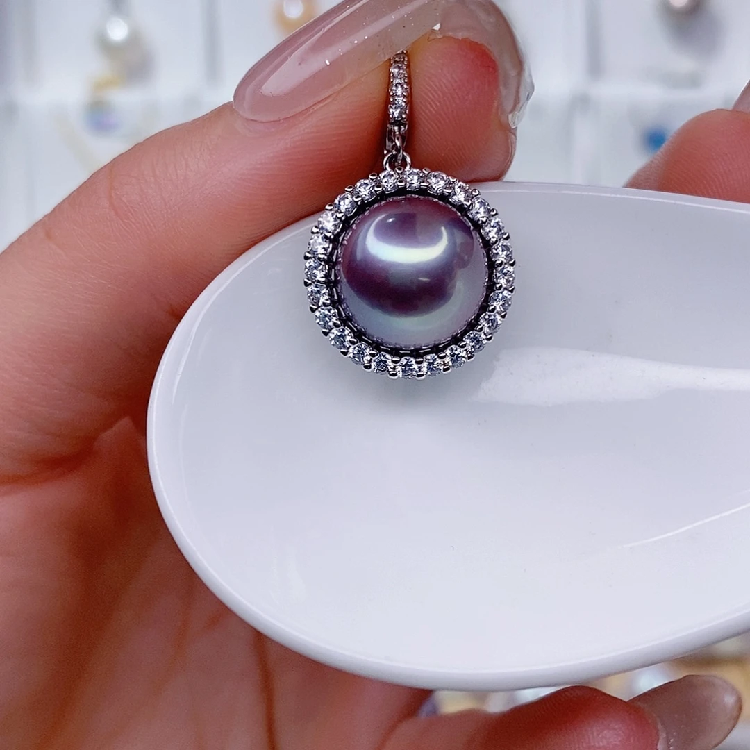 淡水珍珠吊坠(赠链)未镶嵌