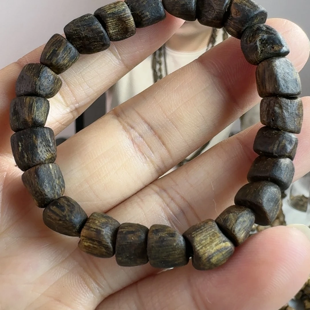 沉香手串你****药奇楠树心油单圈多样性发货