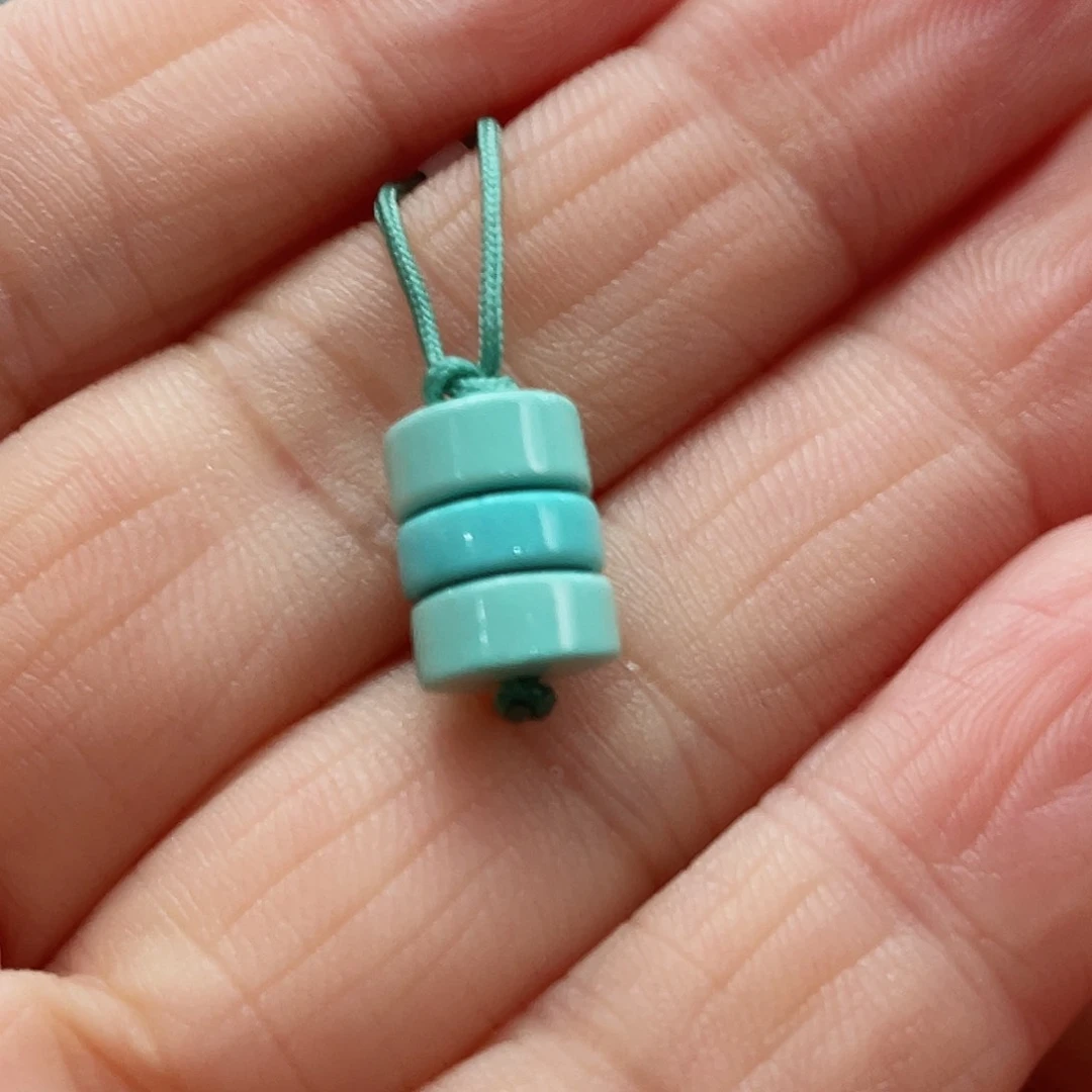 绿松石颈饰未镶嵌