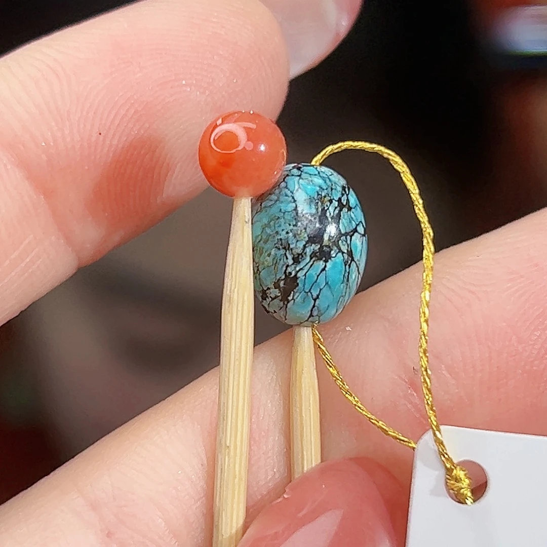 南红玛瑙未镶嵌珠宝奇石