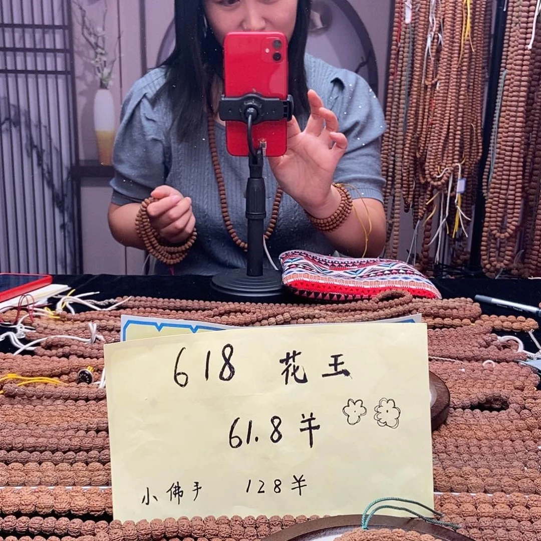 谢*平细飞碟支持下水