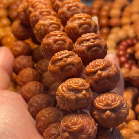 手串猴头核桃难**涂舞台