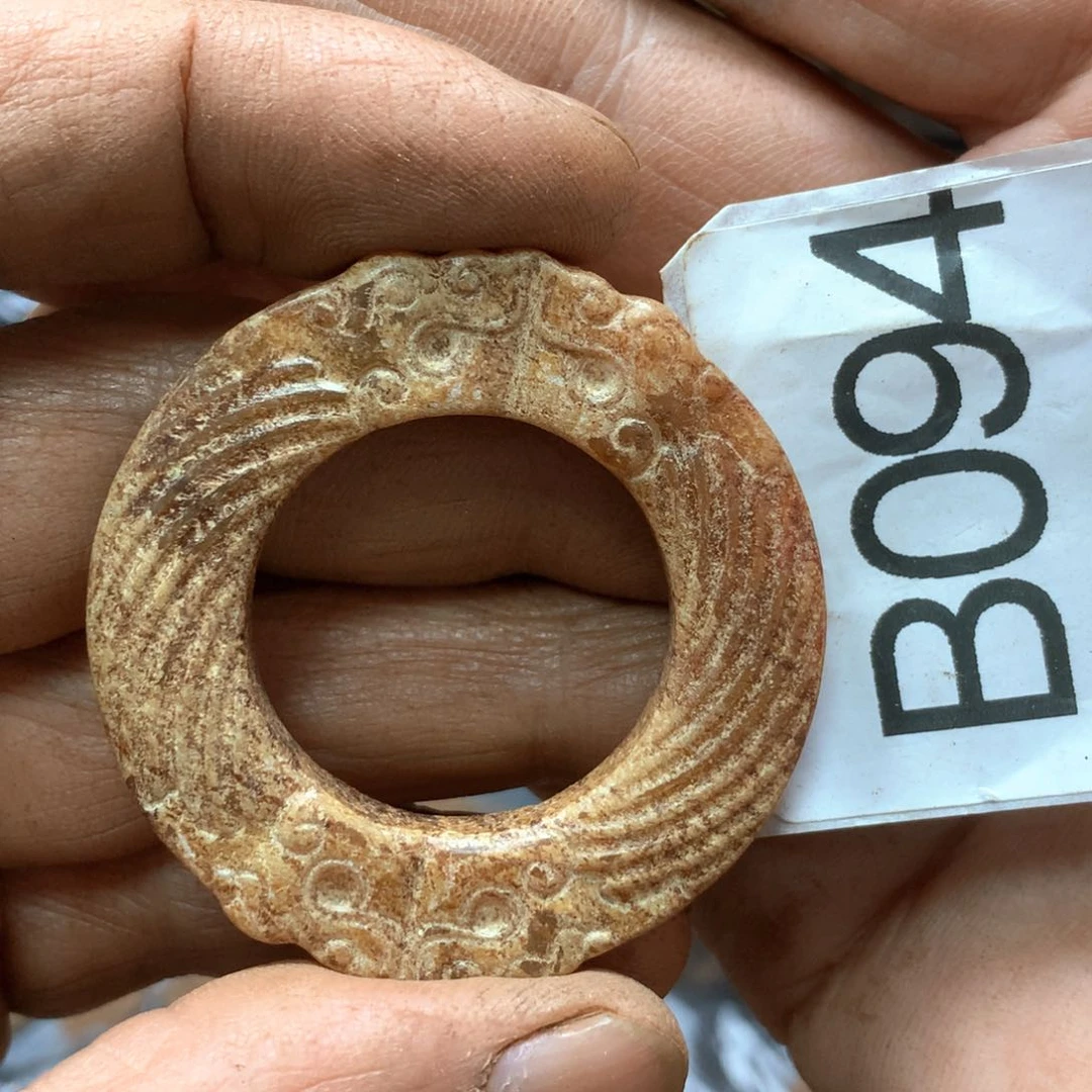 未镶嵌和田玉挂件