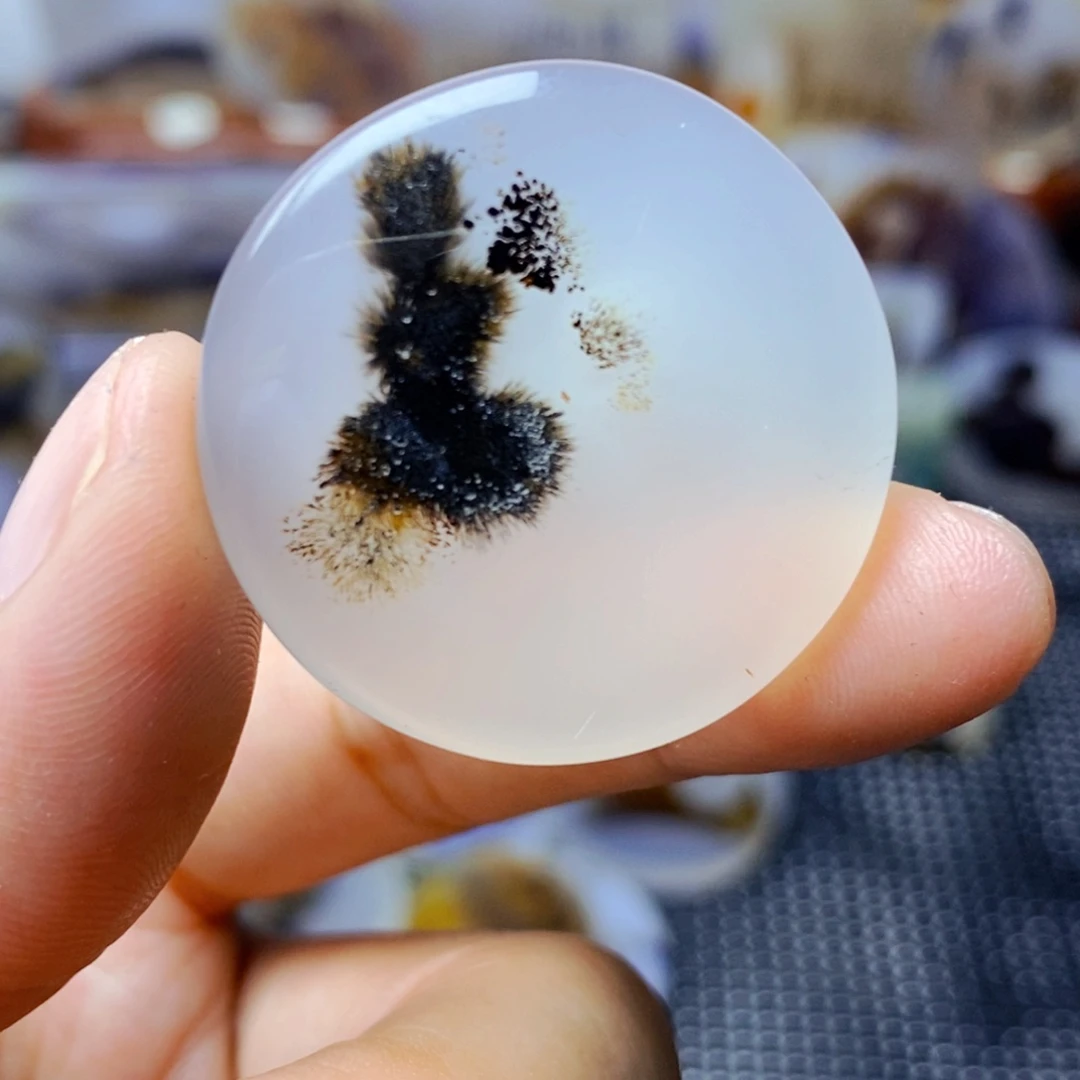 玛瑙/玉髓未镶嵌珠宝半成品