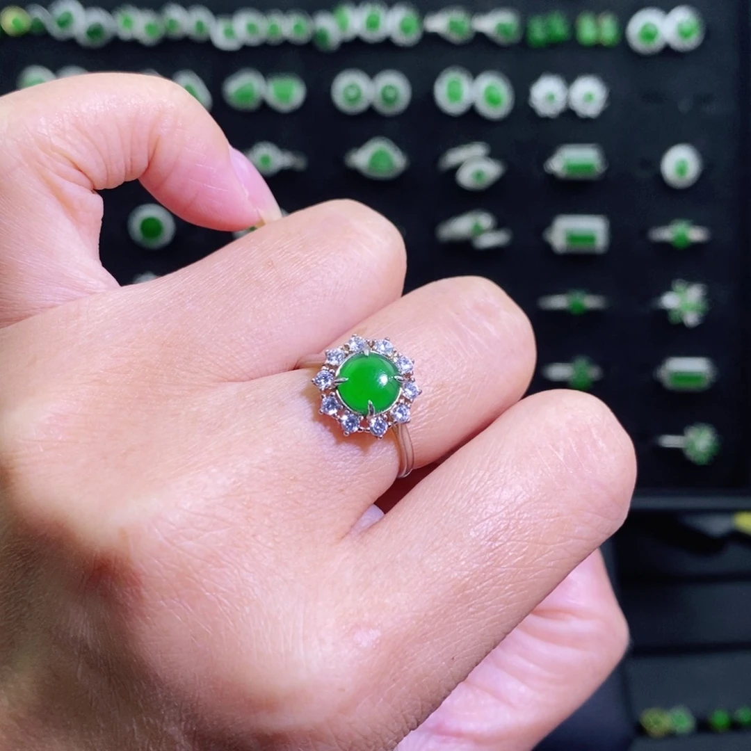 翡翠戒指银S925镶嵌多样性