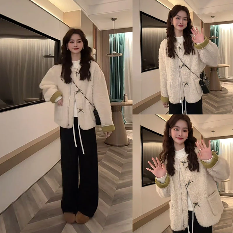 冬季时尚穿搭女2025新款韩版洋气T恤减龄外套休闲裤三件套